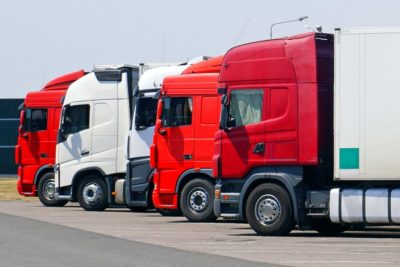 Camionero asaltado en la cabina para robarle la cartera en la A2 Stadtholzstraße 3 Falta de motoristas espanha