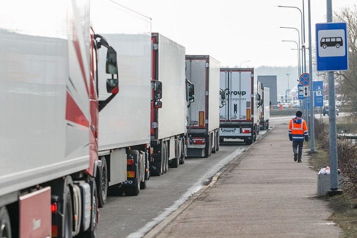 Un nuevo reportaje destapa la explotación de conductores por empresas del Este de Europa 1 KVK 9298