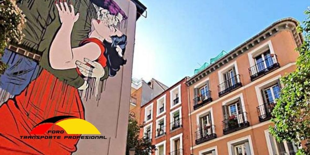 calles grafiteadas en madrid espana
