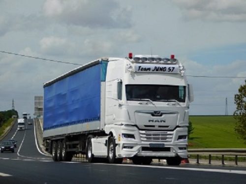 El super equipado Man TGX de Transports Jung participa por el camión más hermoso 5 resize Man Jung