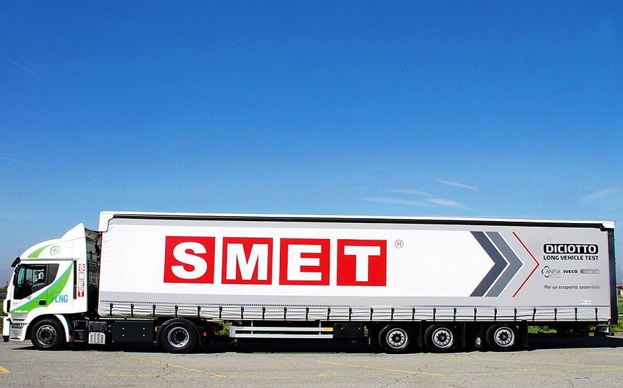 Un decreto admite la circulación de camiones de 18 metros en Italia 3 wlochy zestaw 18 metrow