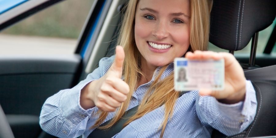 ¿Cuántos tipos de carnet de conducir hay en España?