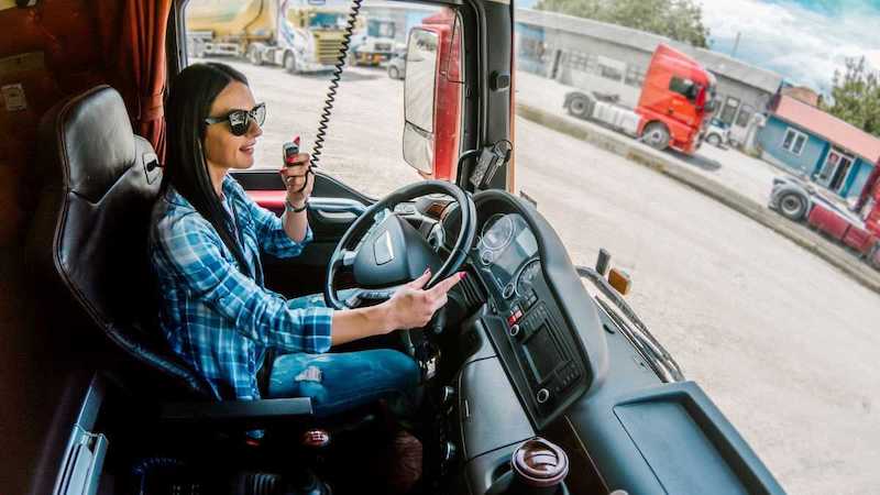 La conciliación familiar y laboral en el sector del transporte, un derecho para los camioneros