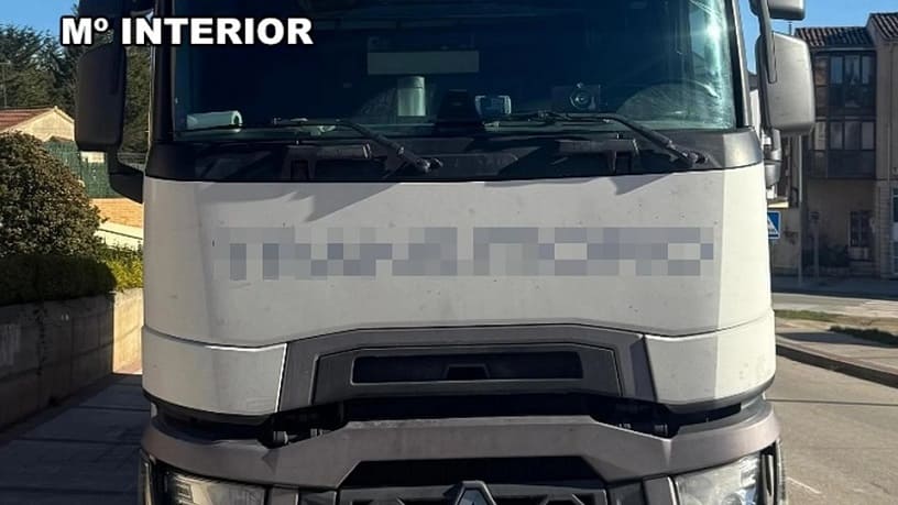 Cazados intercambiándose al volante en la AP1 Burgos y falsificar el tacógrafo 1 camion infractor kgnG 1920x1080 Burgosconecta 1